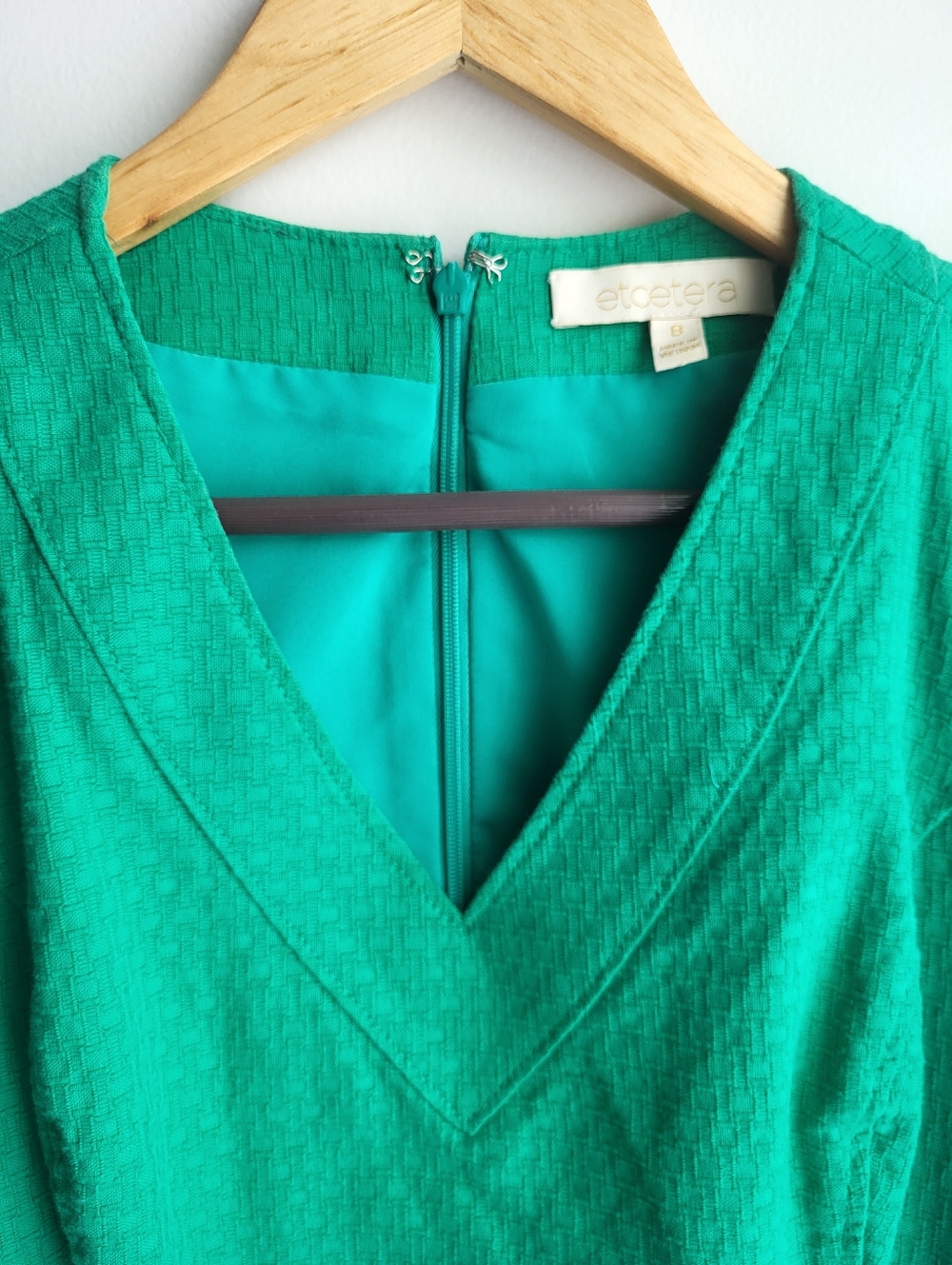 Etcetera Emerald Green Sleeveless V-Neck Midi Dress - Picture 5 of 5
